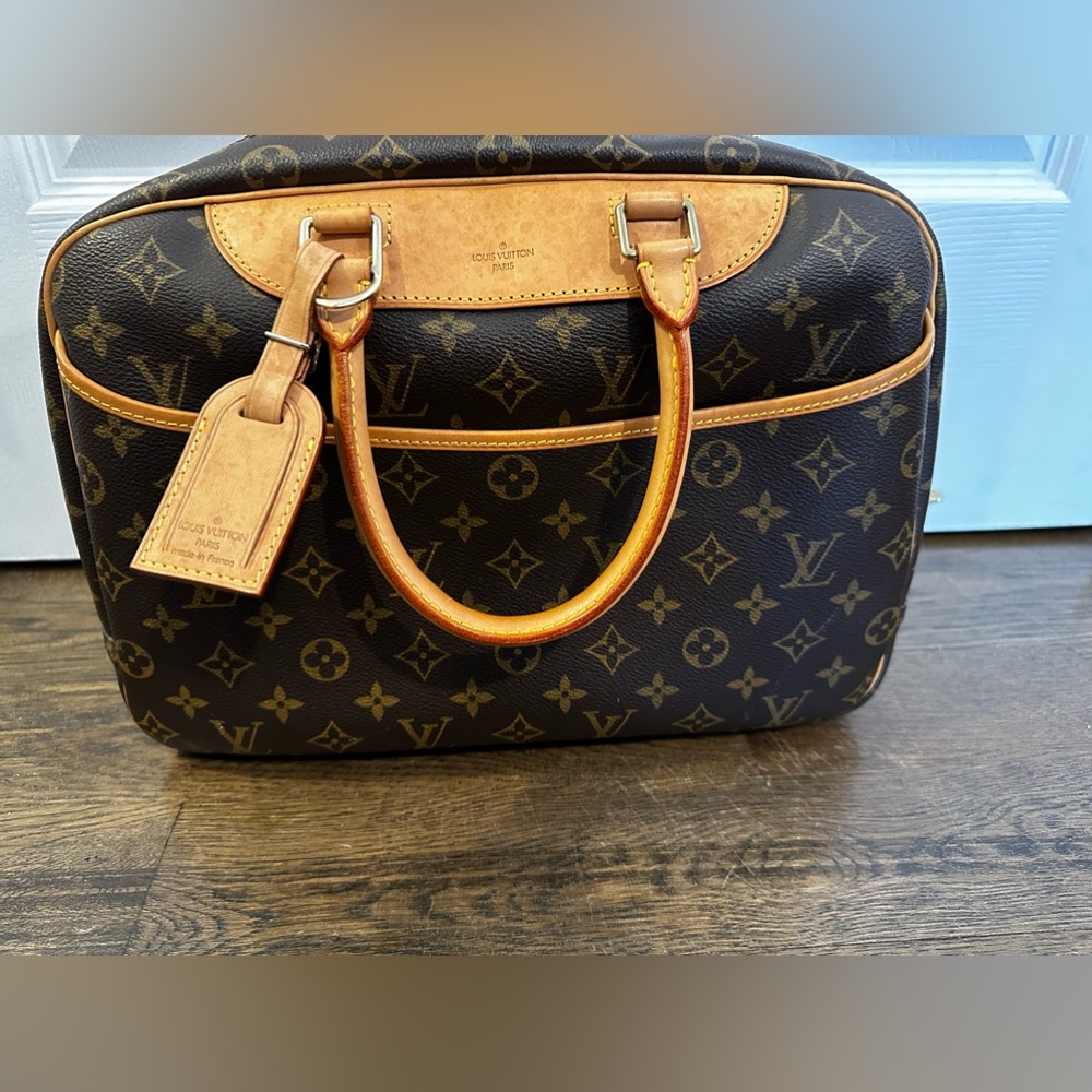 Louis Vuitton Top Handle Bag